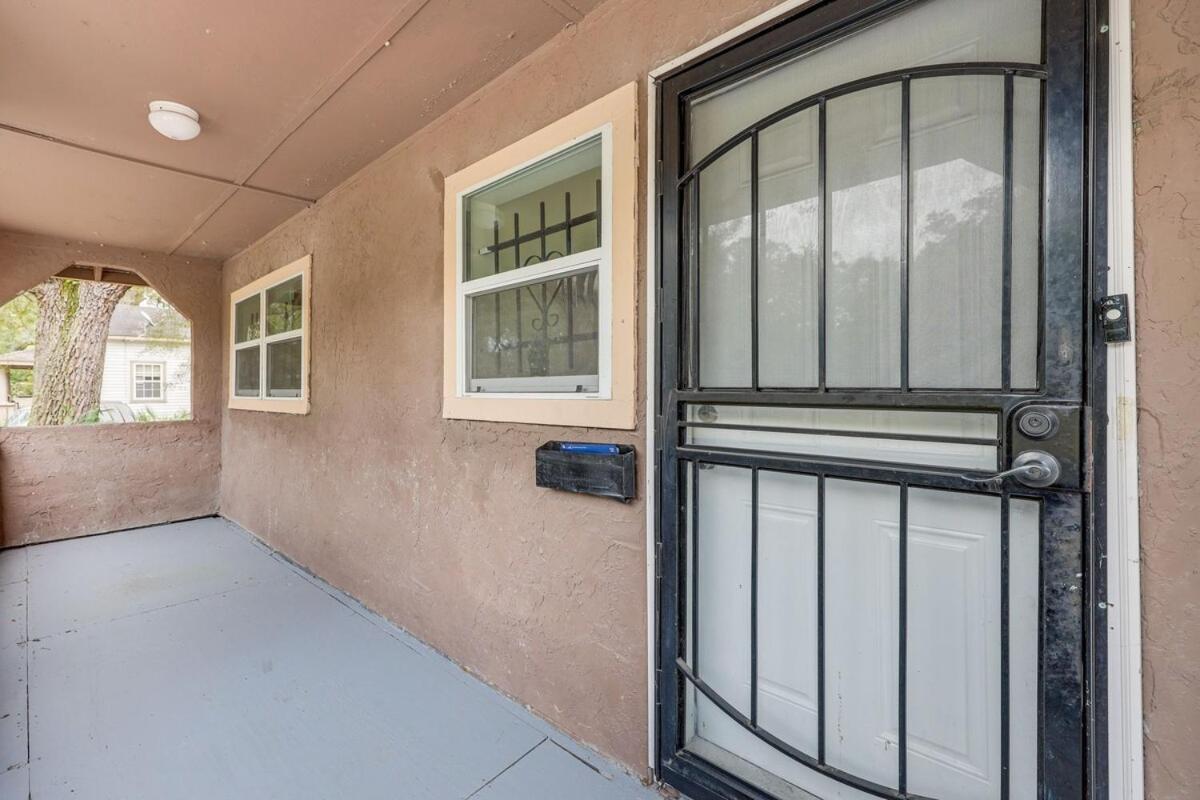 Large, Central, Lovely & Cozy 4Bed/2Bath - House By Everbank Stadium Jacksonville Luaran gambar